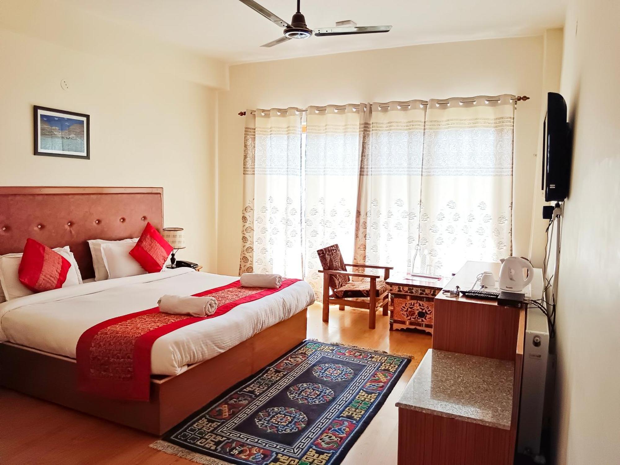 Kidar Hotel เลห์ ภายนอก รูปภาพ
